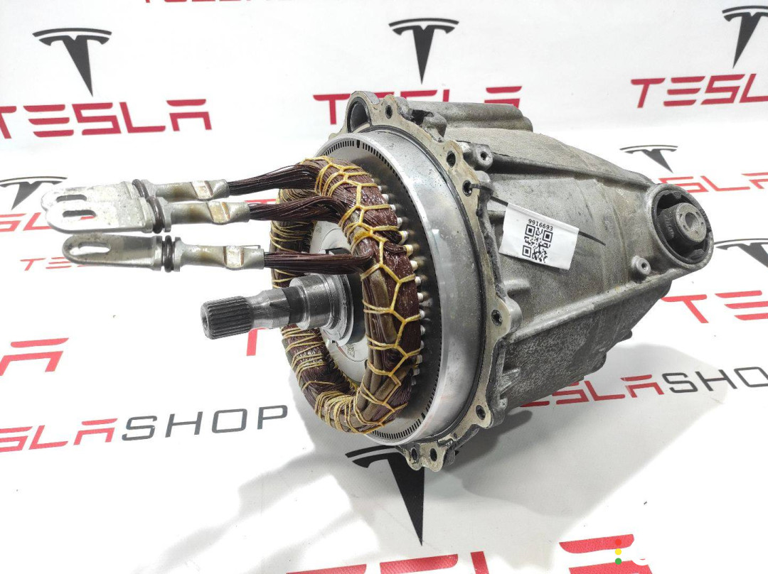 1093110-01-A, 1120980-00-C Электродвигатель Tesla Model 3 2018г. - фото №1