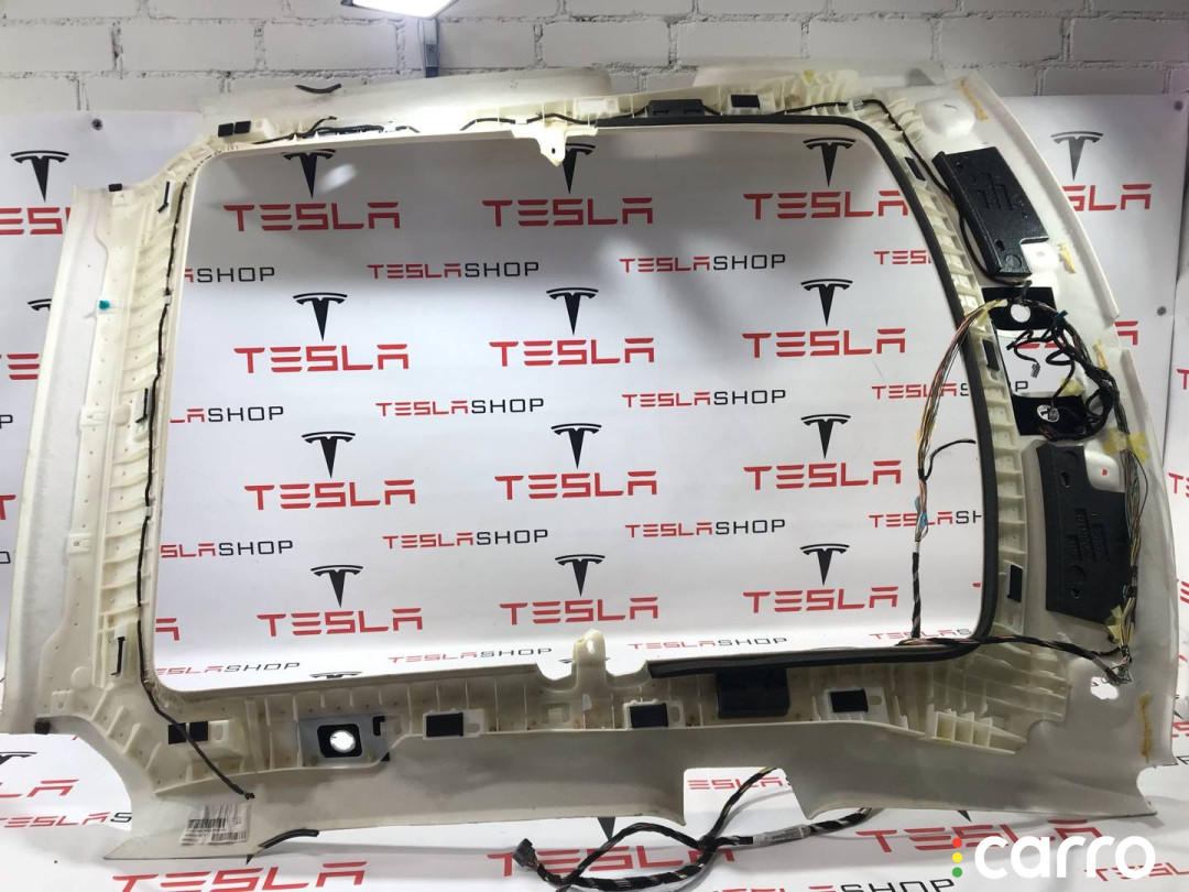 1002472-00-G, 1045932-S0-B, 1004556-00-F Обшивка потолка Tesla Model S 2015г. - фото №4