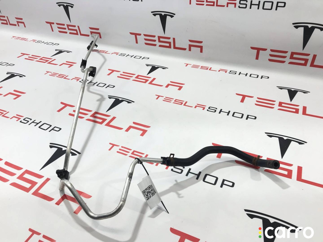 6006358-00-C трубка вакуумная Tesla Model S 2015г. - фото №1