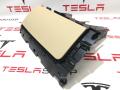 1009475-00-B, 1003327-10-K Бардачок Tesla Model S 2015г. - фото №2