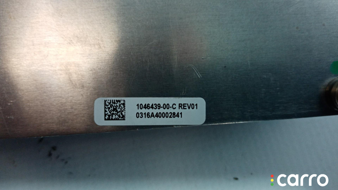 1046439-00-C Блок реле Tesla Model S 2015г. - фото №4