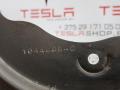 1044665C Кожух тормозного диска Tesla Model 3 2019г. - фото №4