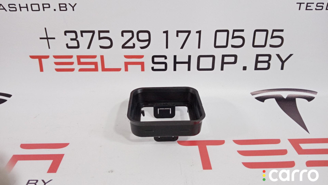 1007566-00-C воздуховод Tesla Model X 2020г. - фото №1
