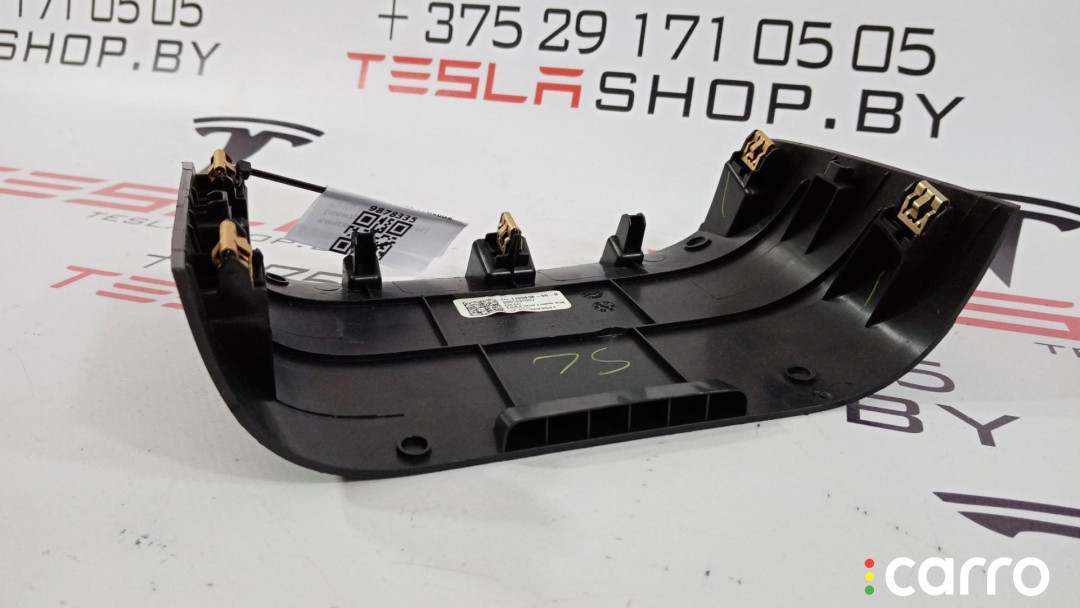 1108494-00-B декоративная накладка центральной консоли Tesla Model 3 2019г. - фото №3