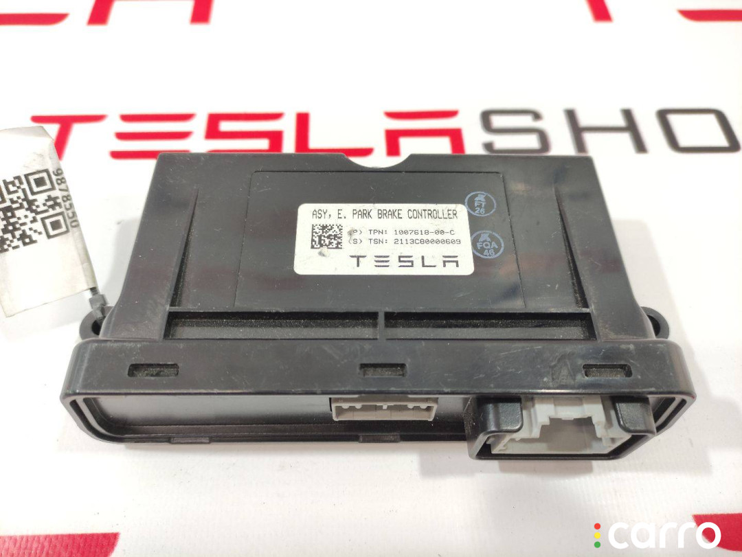 1007618-00-C ЭБУ электронного стояночного тормоза Tesla Model S 2014г. - фото №1