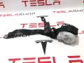1023136-00-B, 1022114-00-B Ремень безопасности задний левый Tesla Model S 2014г. - фото №2