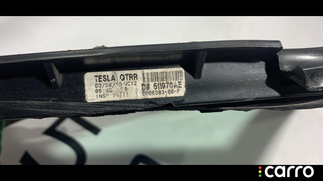 105182199A, 6006383-00-F Форточка в заднее крыло Tesla Model S 2014г. - фото №4