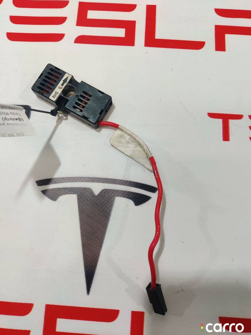 101200201B антенна Tesla Model X 2019г. - фото №1