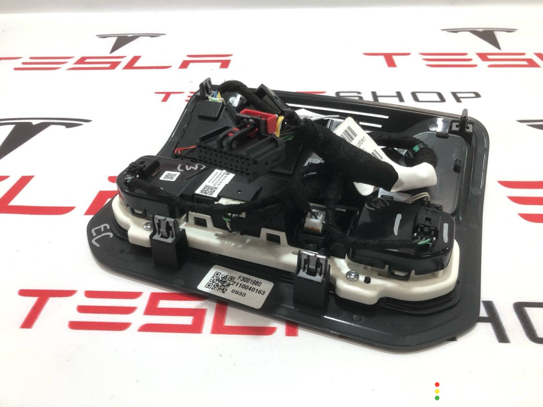 PT00001314-X-001, PT00001317-E, PT00028143-01, PT00085755-A Консоль в потолке Rivian R1T 2022г. - фото №4