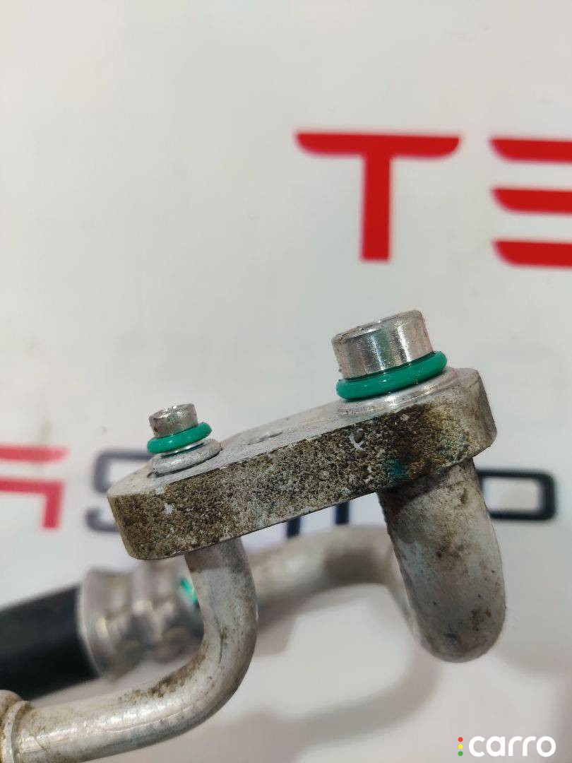 1032423-00-E Трубка кондиционера Tesla Model X 2019г. - фото №2