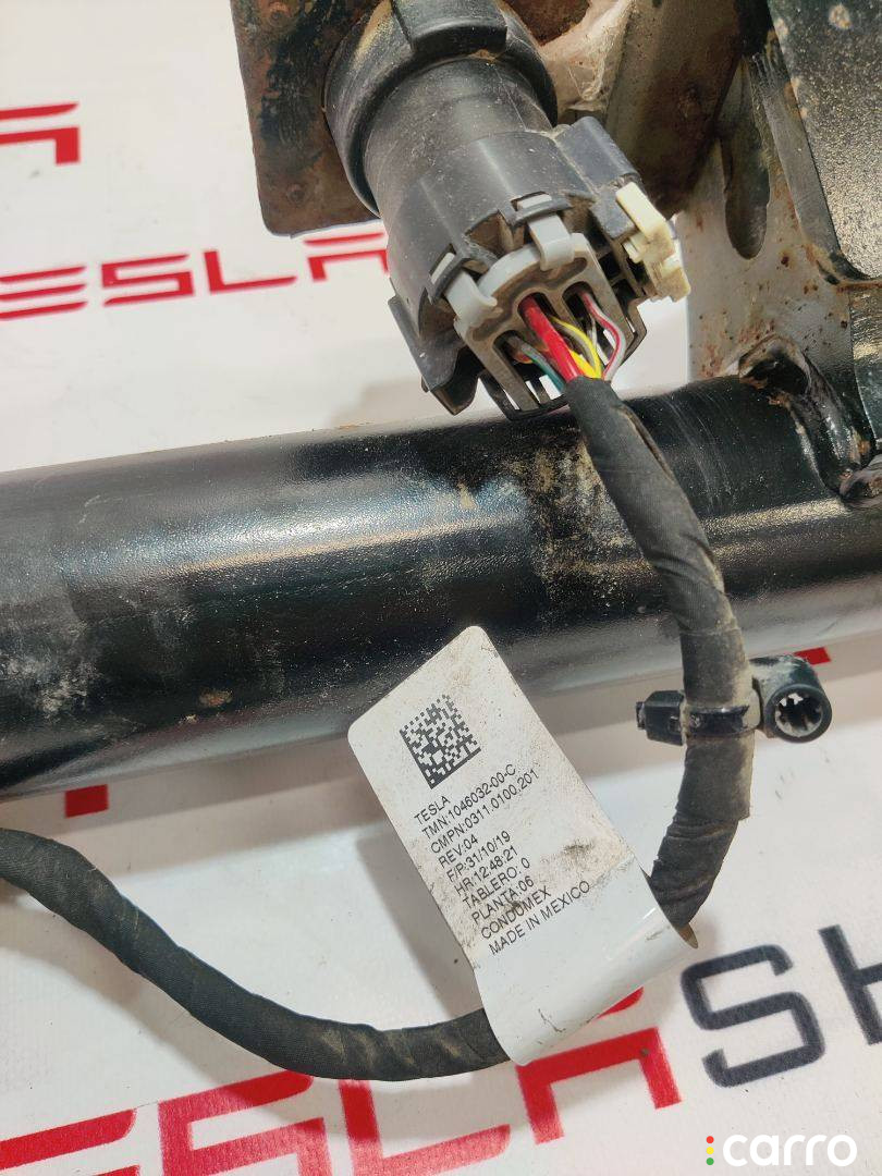1027581-00-D, 1046032-00-C, 10057987-001 прицепное устройство (фаркоп) Tesla Model X 2019г. - фото №2