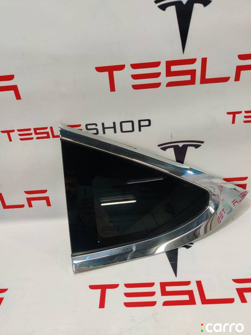 1034907-80-F Форточка в заднее крыло Tesla Model X 2019г. - фото №1