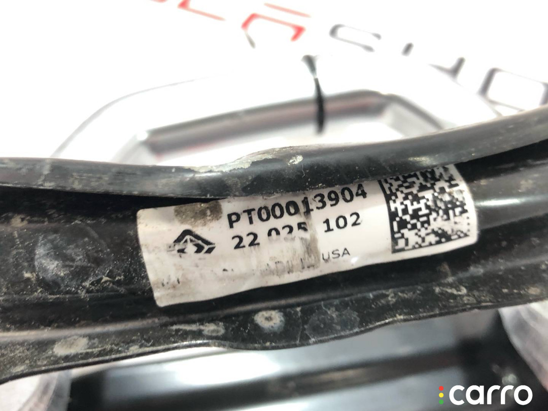 PT00013904, PT00018904 Крюк буксировочный Rivian R1T 2022г. - фото №5