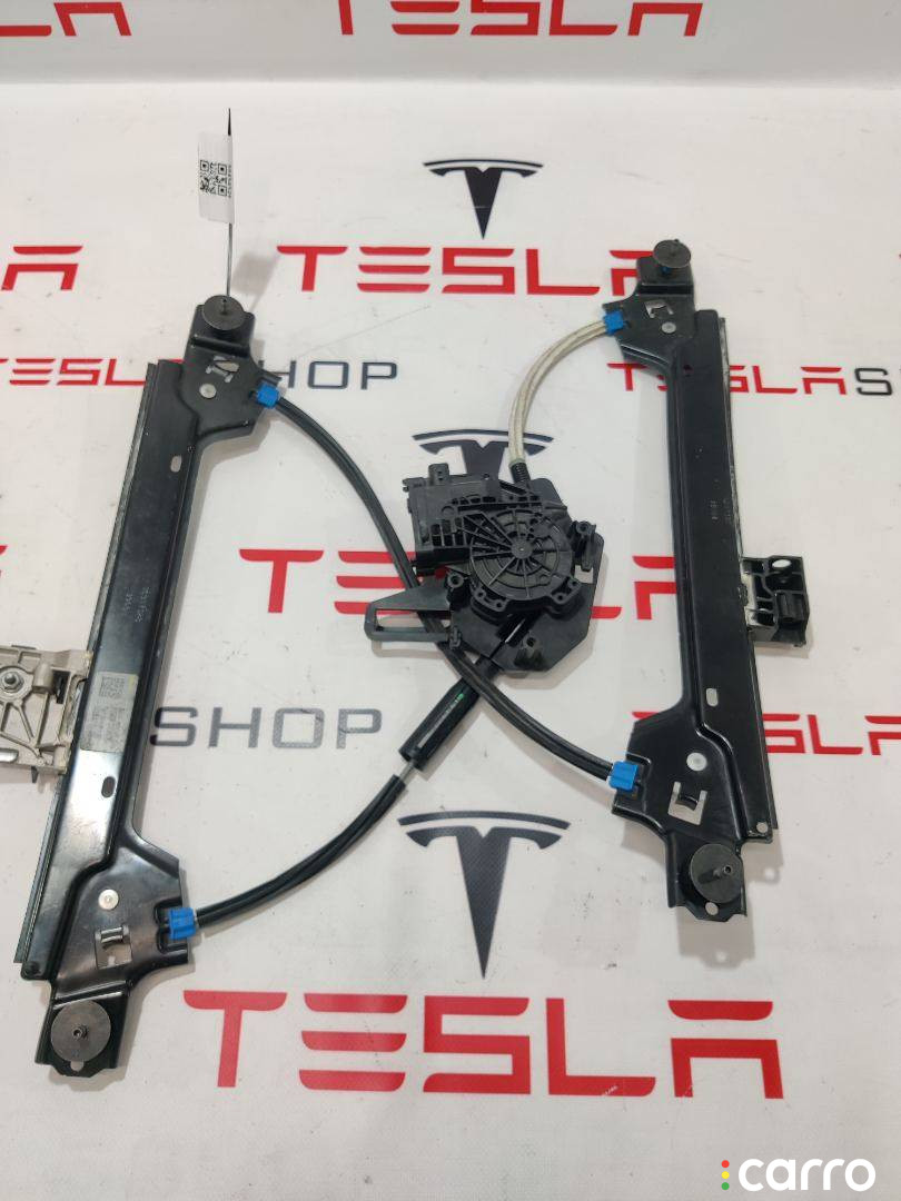 1028821-00-F стеклоподъемник задний правый Tesla Model X 2019г. - фото №1