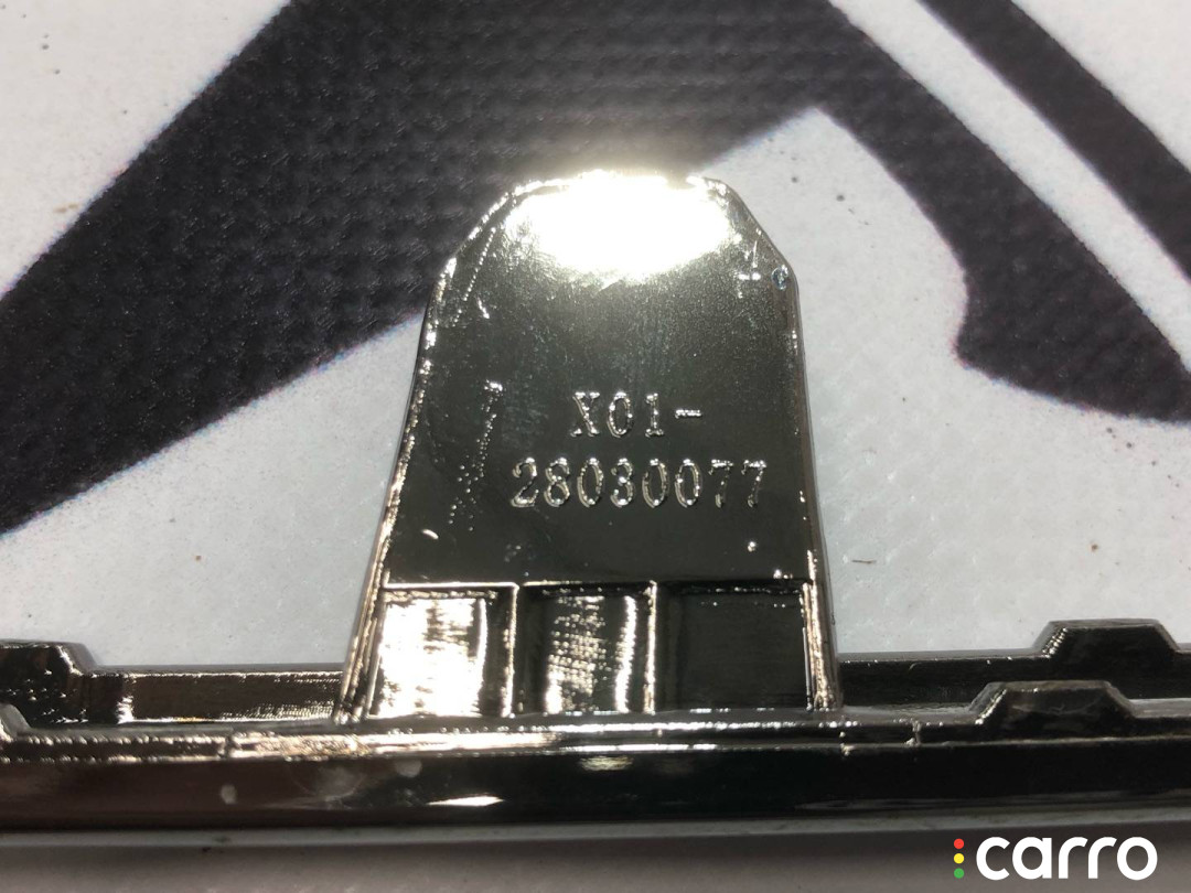 X0128030013, X01-28030016, X01-28030077 Молдинг переднего бампера LiXiang L9 2024г. - фото №3