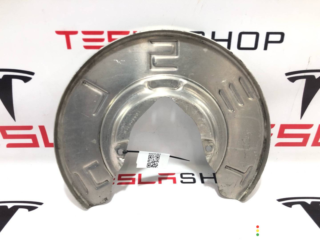 1044661-00-B Кожух тормозного диска Tesla Model 3 2019г. - фото №2