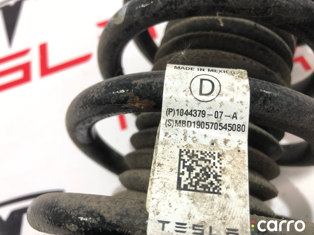 1044371-00-D, 1044092-00-A, 1044379-07-A стойка амортизатора передняя левая Tesla Model 3 2019г. - фото №4