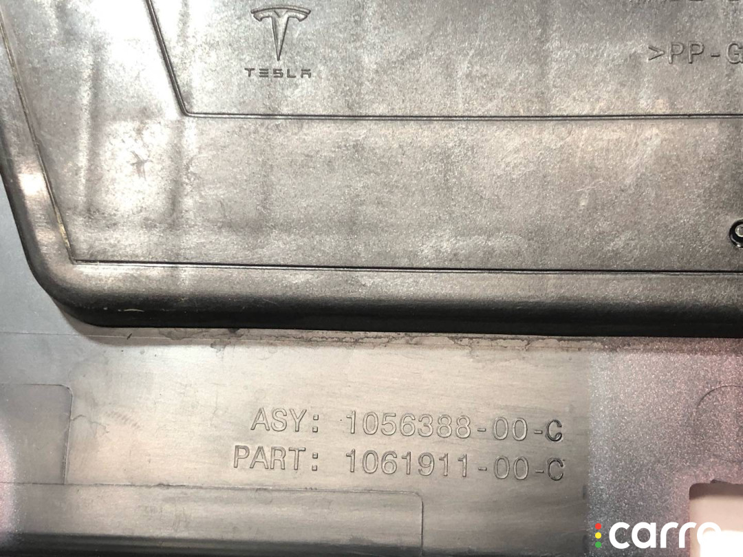 1061911-00-C, 1056388-00-C бленда Tesla Model S 2019г. - фото №4