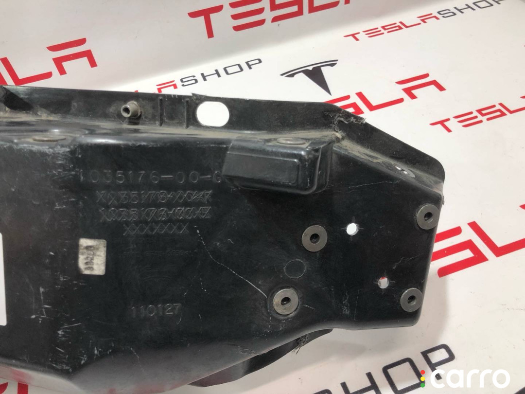 1035176-00-G, 1035179-00-F передняя панель (телевизор) Tesla Model X 2019г. - фото №4