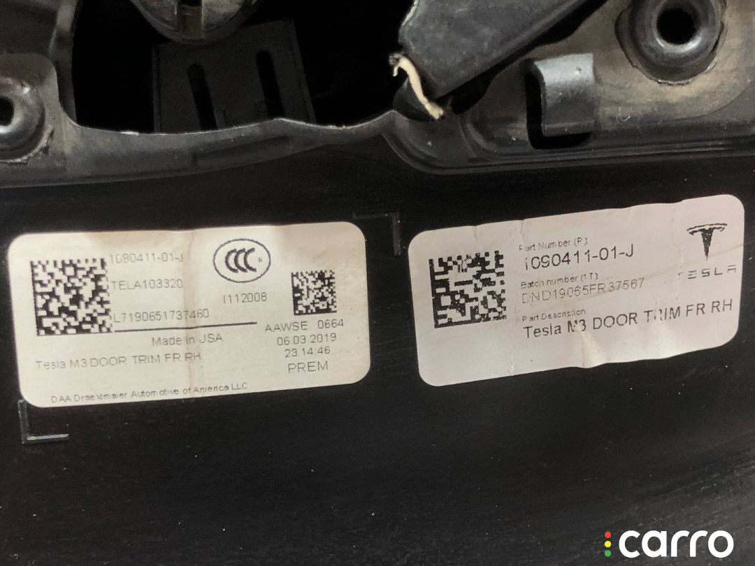 1094957-01-C, 1105094-00-D, 1106601-01-D, 1477302-91-C обшивка двери передней правой Tesla Model 3 2019г. - фото №8