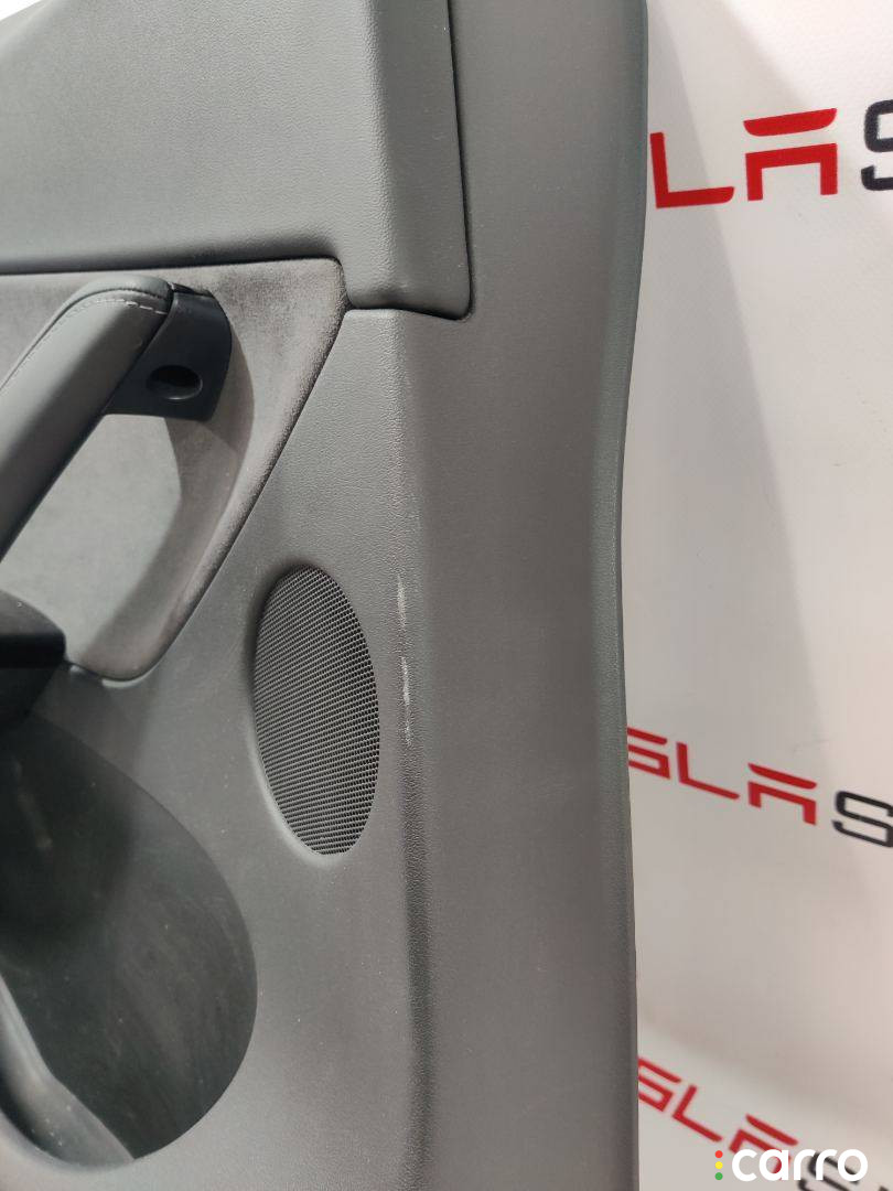 1497296-91-B, 1498462-00-A обшивка двери задней левой Tesla Model Y 2021г. - фото №3