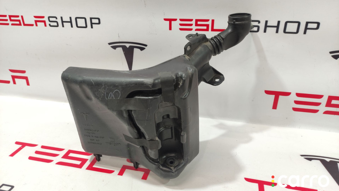 1096062-00-F, 1139548-00-A, 1015486-01-C бачок омывателя передний Tesla Model 3 2019г. - фото №3