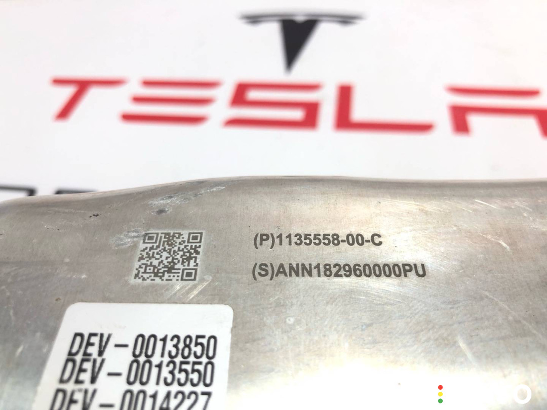 1093219-10-G, 1096187-10-E, 1135558-00-C преобразователь напряжения Tesla Model 3 2019г. - фото №5