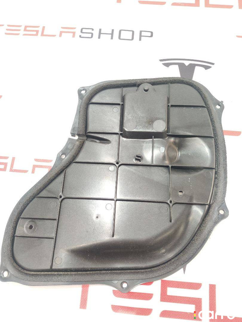 1037847-00-D, 1002458-00-H Накладка двери внутренняя передняя левая Tesla Model S 2019г. - фото №3