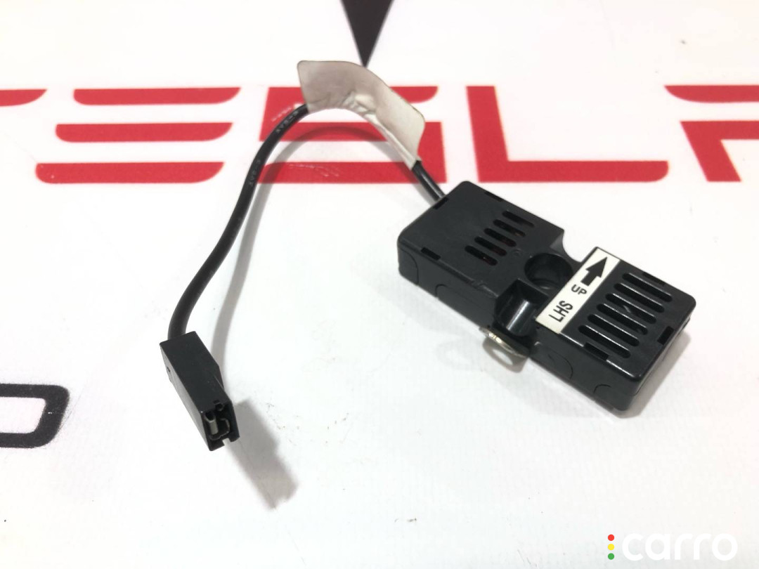 101200201B антенна Tesla Model S 2019г. - фото №1