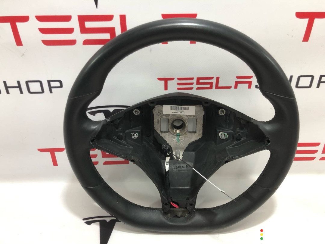 1036774-00-D Руль Tesla Model S 2019г. - фото №1