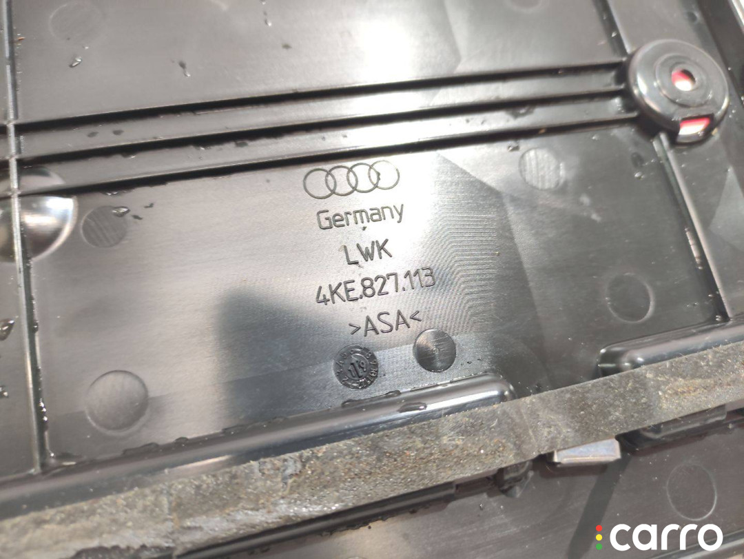 4KE.827.113 бленда задняя Audi e-tron 2019г. - фото №3