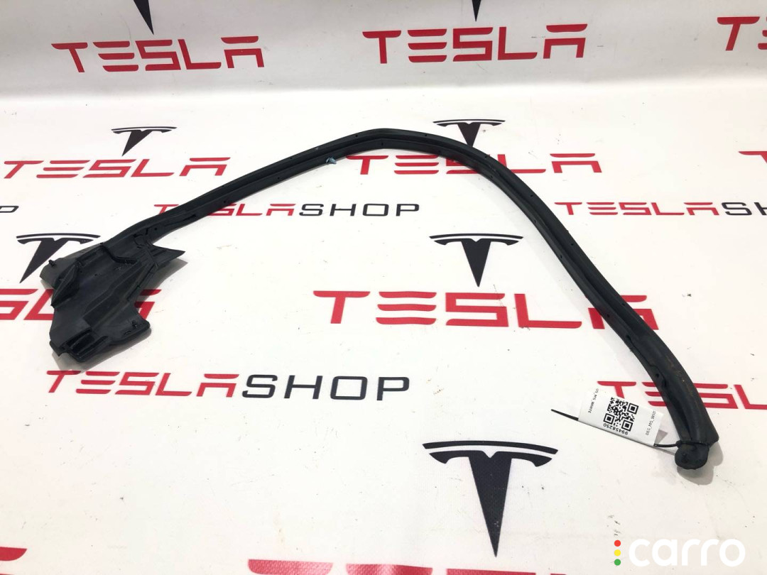 600959600D Уплотнитель задней двери Tesla Model S 2019г. - фото №3
