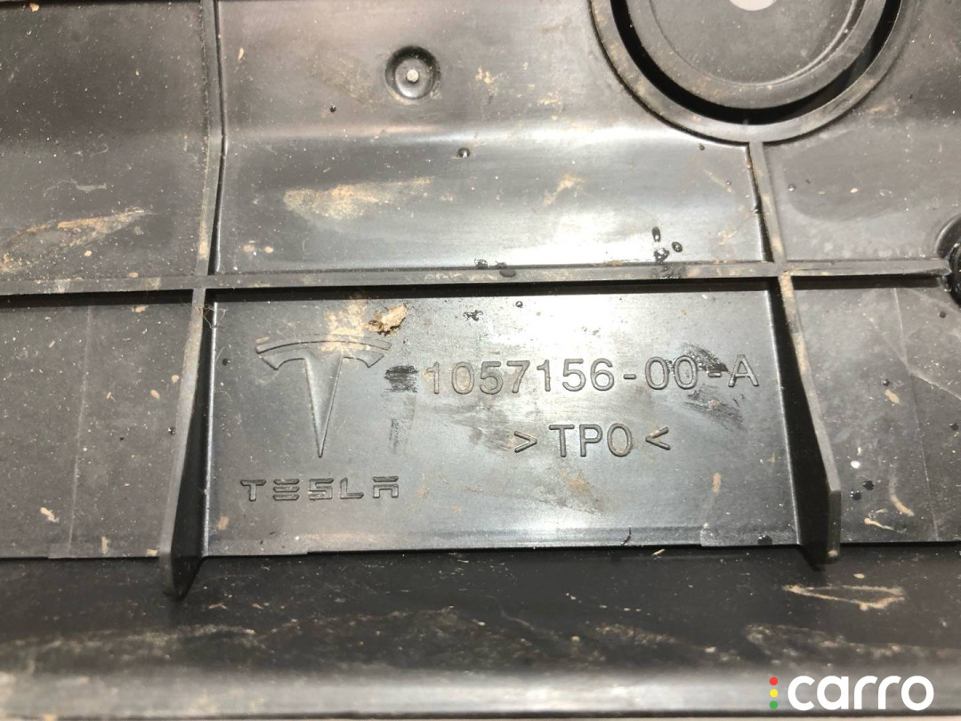 1057156-00-A бленда Tesla Model X 2019г. - фото №4
