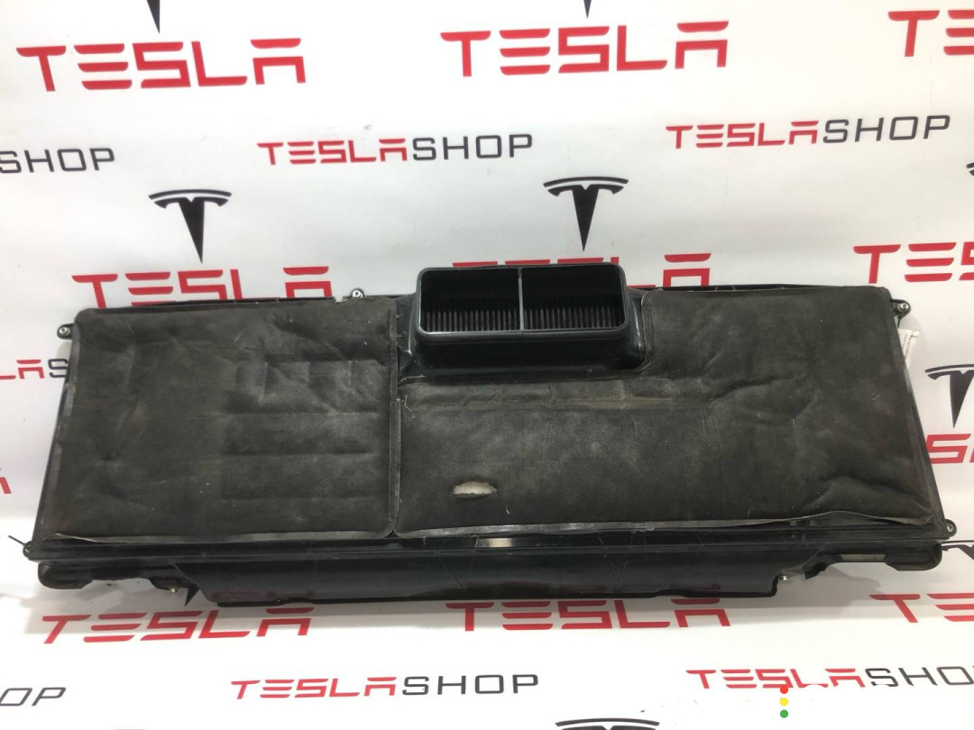 1077742-00-B, 1045566-00-H Корпус воздушного фильтра Tesla Model X 2019г. - фото №3
