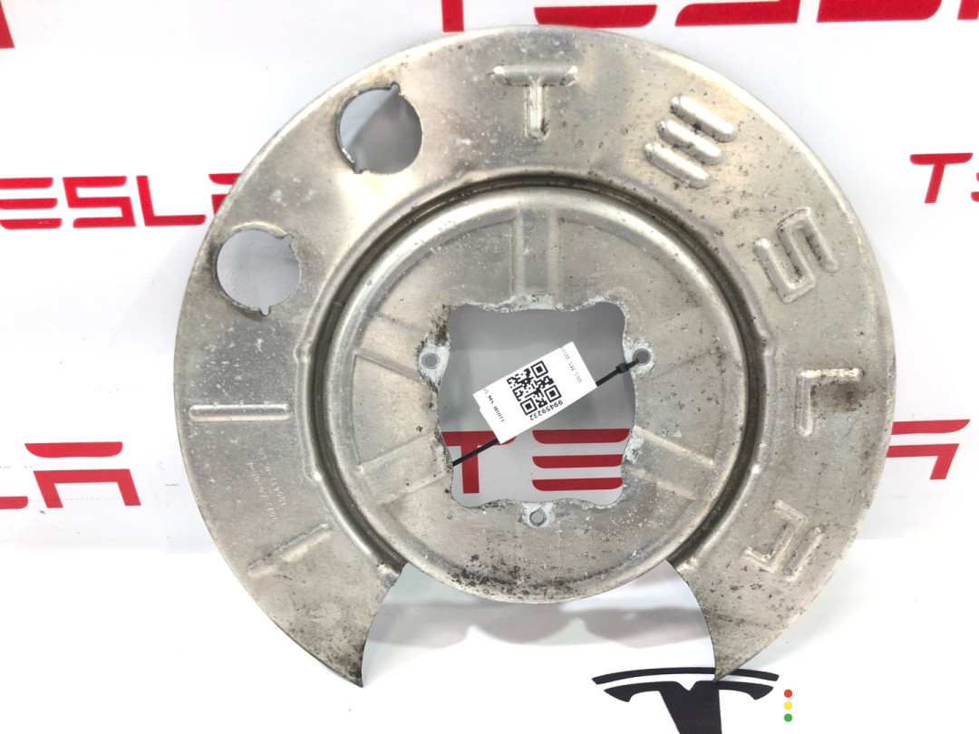 1072160-00-A Кожух тормозного диска Tesla Model S 2019г. - фото №3