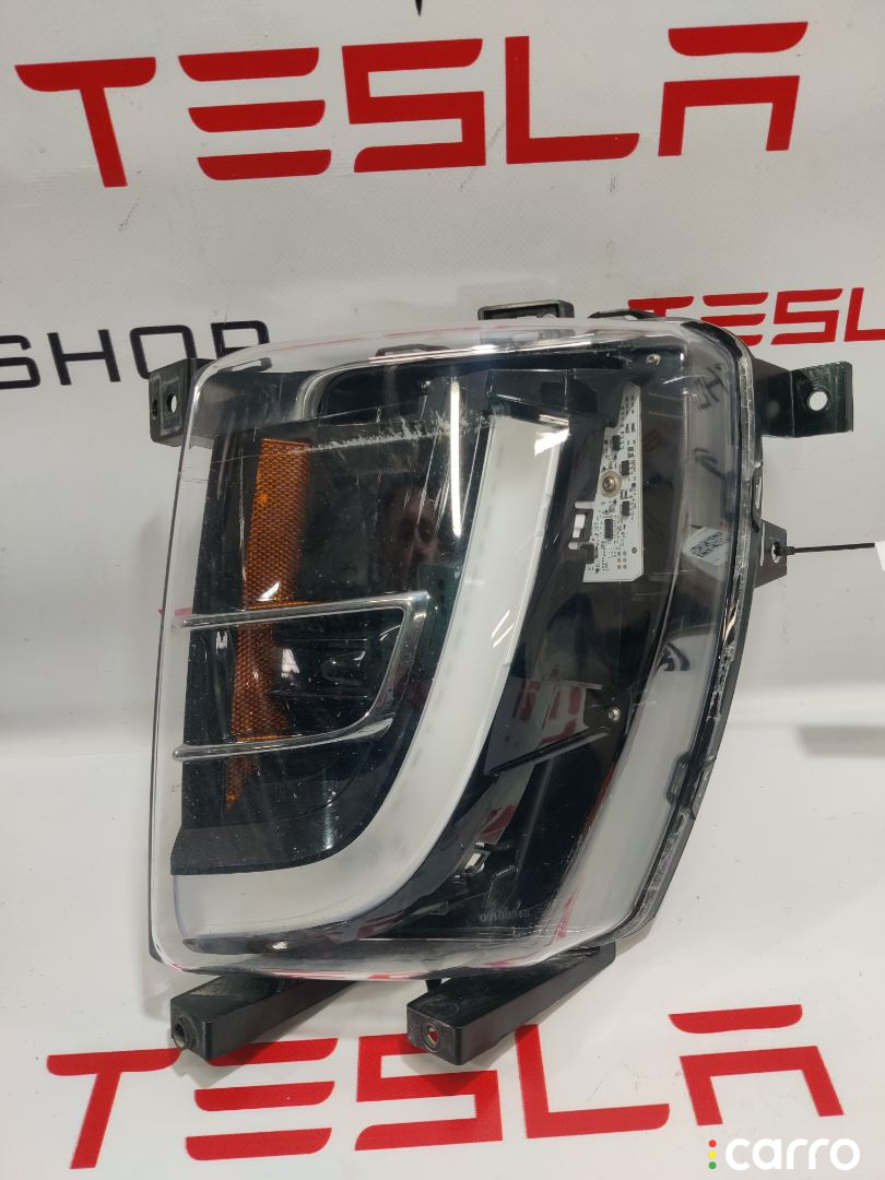 103432400A фара противотуманная левая Tesla Model X 2016г. - фото №1