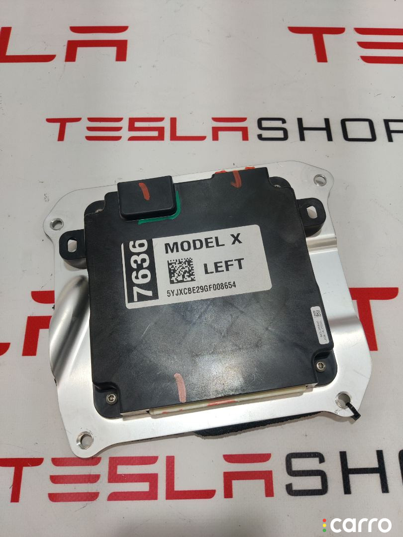 1041419-00-B, 1037222-00-D модуль управления двери передней левой Tesla Model X 2016г. - фото №1