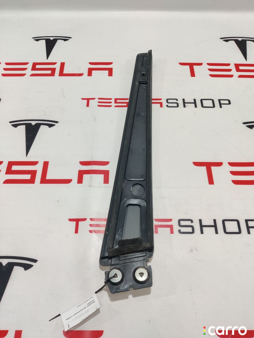 1032364-99-D Молдинг (накладка кузовная) правый Tesla Model X 2016г. - фото №4