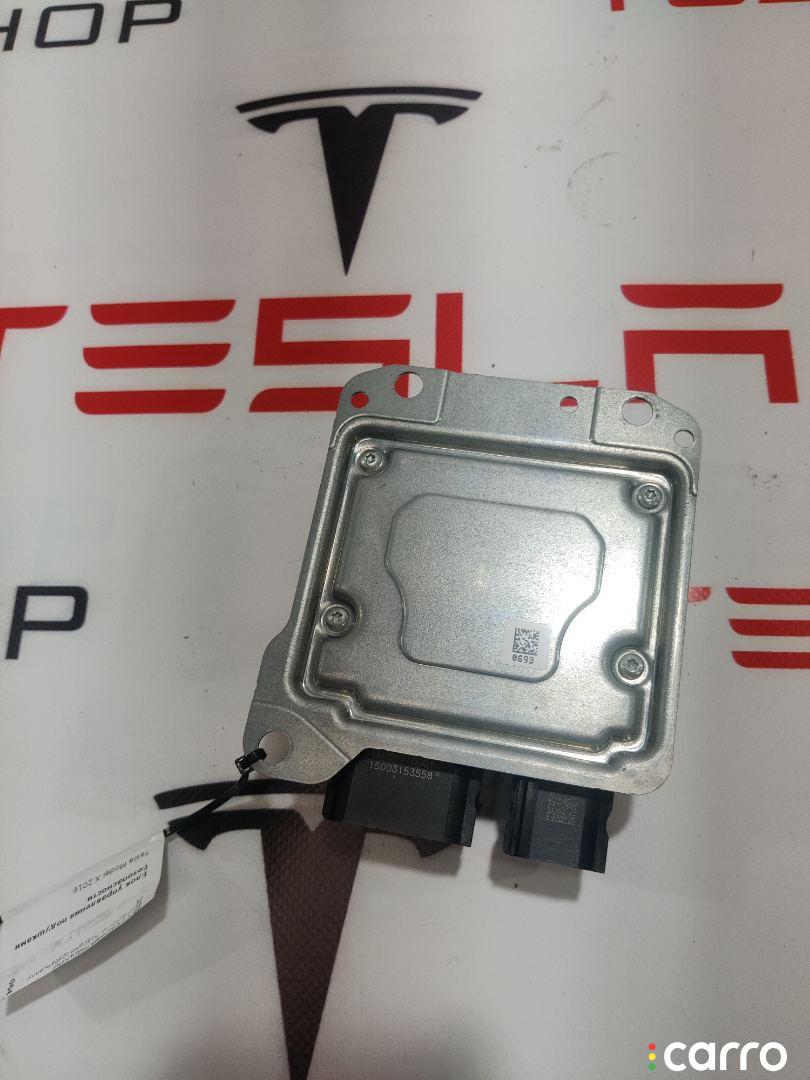 1036767-00-A Блок AirBag Tesla Model X 2016г. - фото №3