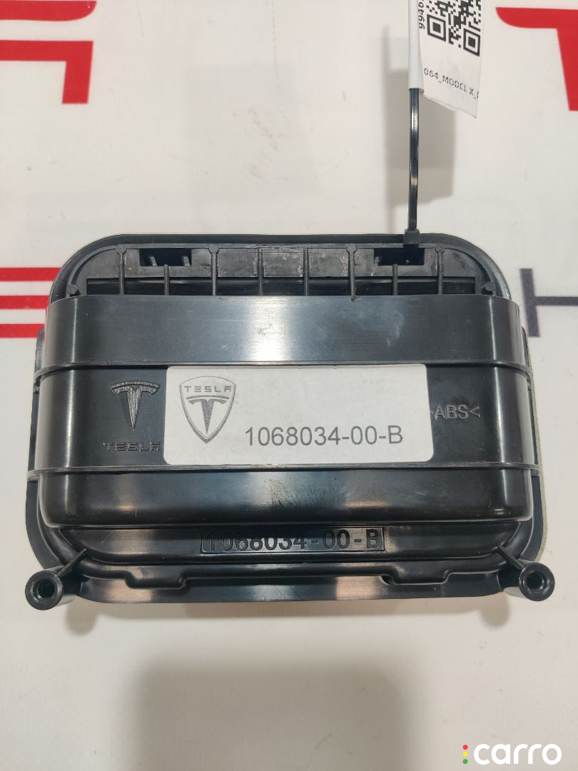 6007556, 1068034-00-C, 2F2A, B280B62 вентиляционный люк Tesla Model X 2016г. - фото №1