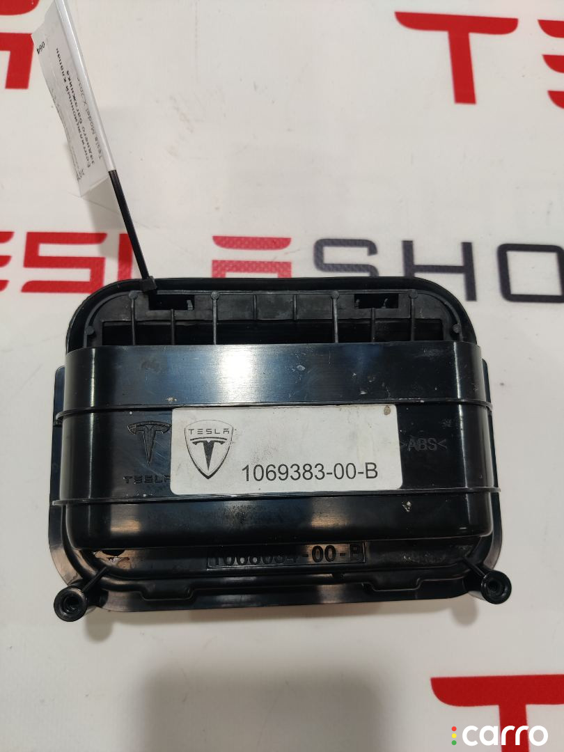 6007556, 2F2AB2, 106938300C вентиляционный люк Tesla Model X 2016г. - фото №1