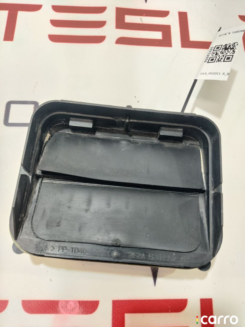 6007556, 1068034-00-C, 2F2A, B280B62 вентиляционный люк Tesla Model X 2016г. - фото №2