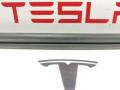1459233-00-D, 1033038-00-B уплотнитель багажника Tesla Model X 2016г. - фото №3