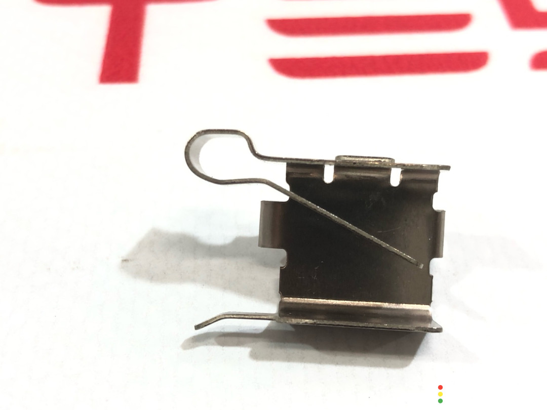 13105544-00, 13150169-00, 13468258-00, SA3EA-3502113D, SA3EA-3502183-D1, SA3EA-3502184-D1, SA3EA-3502185-D1, SA3H-3501105 комплект монтажный тормозных колодок задний BYD Song Plus EV 2024г. - фото №3