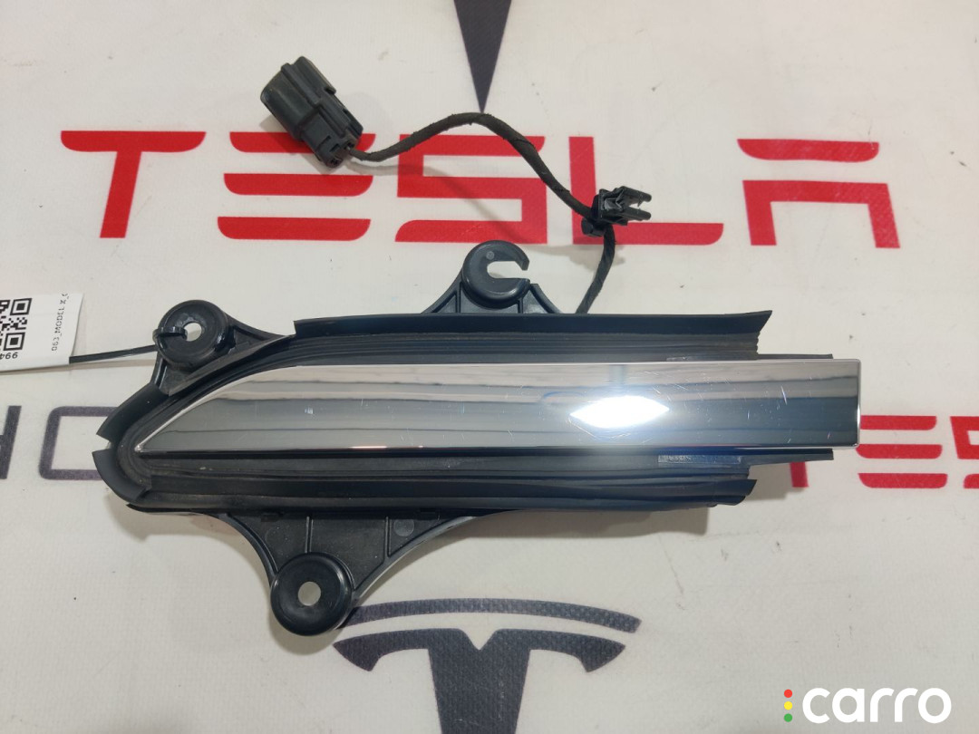 1045157-00-D ручка наружная двери задней левой Tesla Model X 2019г. - фото №1