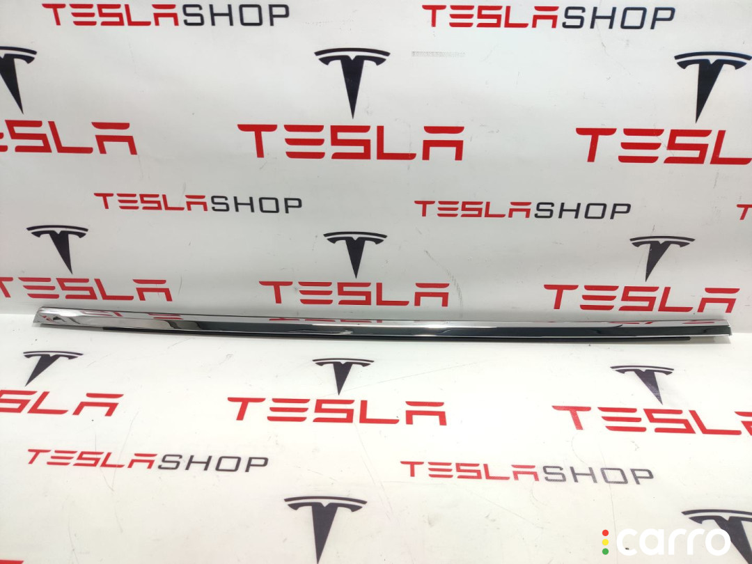 1032167-88-D, 1032175-00-C молдинг двери задней левой Tesla Model X 2019г. - фото №1