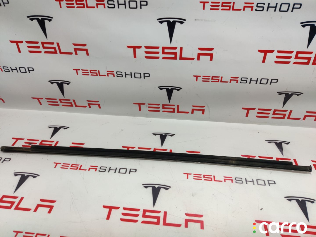 1032167-88-D, 1032175-00-C молдинг двери задней левой Tesla Model X 2019г. - фото №2