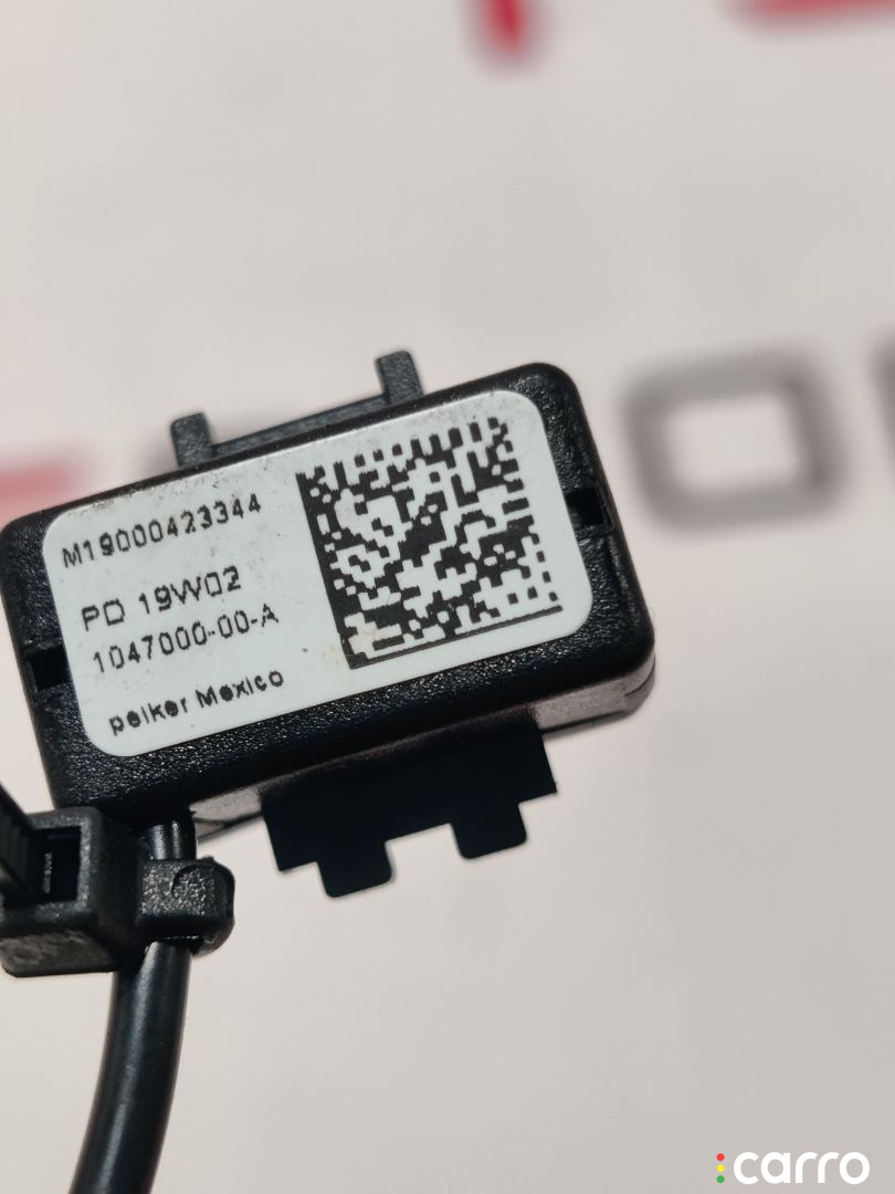 1047000-00-A микрофон Tesla Model X 2019г. - фото №2