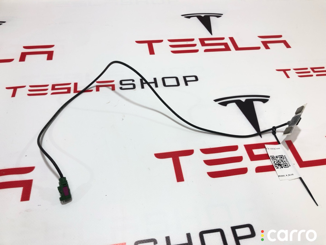 1052393-00-B Bluetooth антенна Tesla Model X 2016г. - фото №1