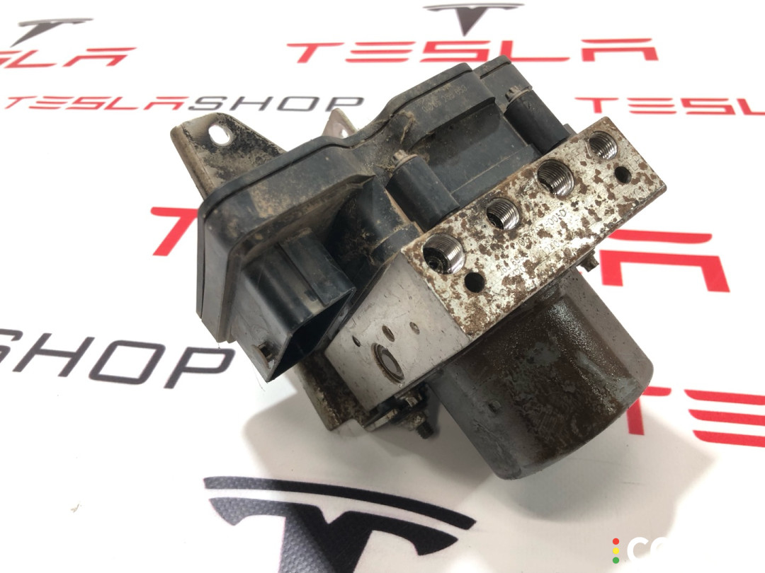 1037797-00-D Блок ABS Tesla Model X 2019г. - фото №1